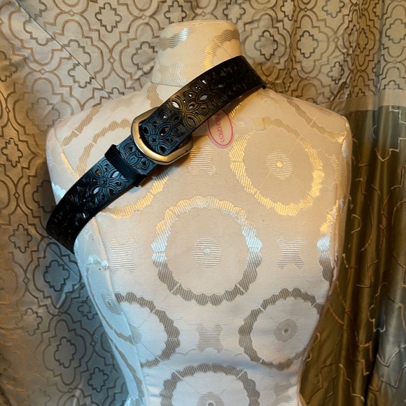 Xhilaration Black Belt - Picture 1 of 3